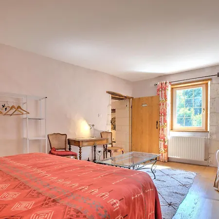 Apartment Sunlight Bourdeilles